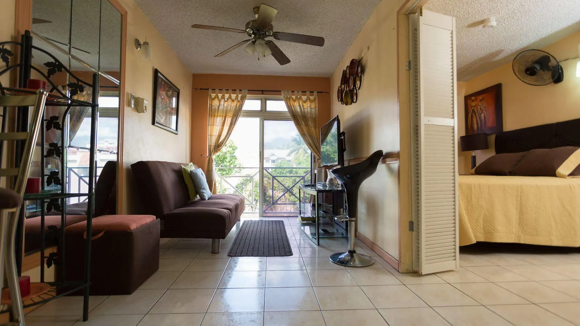 New Kingston C A Guest Apartments I